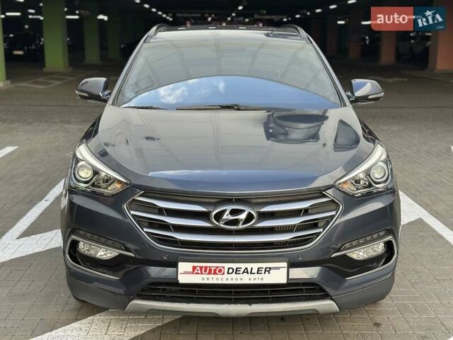 Хендай Санта Фе, объемом двигателя 2.2 л и пробегом 180 тыс. км за 22500 $, фото 2 на Automoto.ua