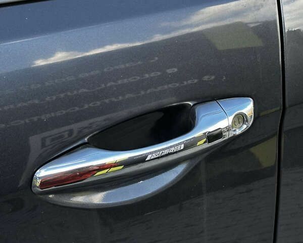 Хендай Санта Фе, объемом двигателя 2.4 л и пробегом 144 тыс. км за 13700 $, фото 4 на Automoto.ua