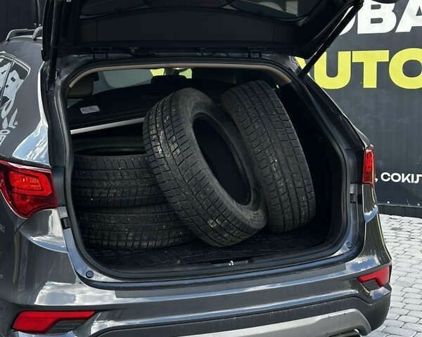 Хендай Санта Фе, объемом двигателя 2.4 л и пробегом 144 тыс. км за 13700 $, фото 25 на Automoto.ua