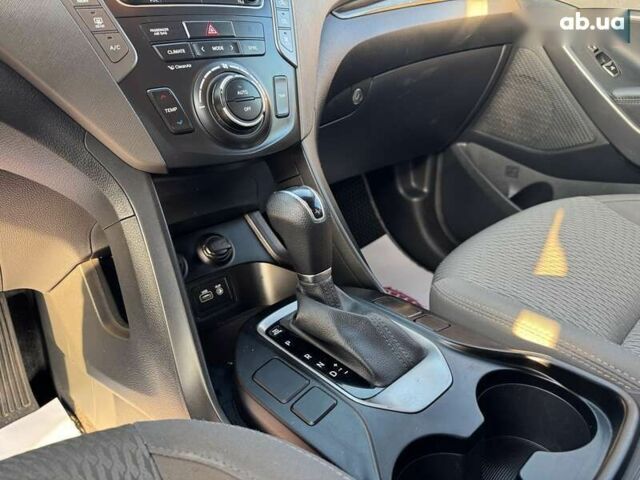 Хендай Санта Фе, об'ємом двигуна 3.3 л та пробігом 85 тис. км за 17700 $, фото 12 на Automoto.ua
