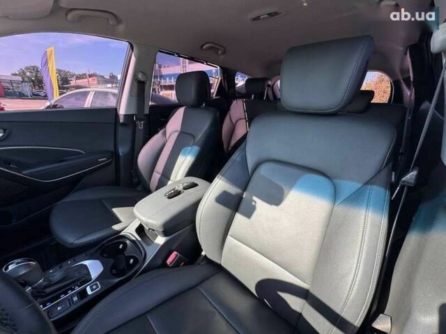 Хендай Санта Фе, объемом двигателя 2 л и пробегом 175 тыс. км за 21500 $, фото 24 на Automoto.ua