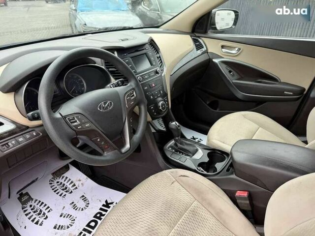 Хендай Санта Фе, об'ємом двигуна 2.4 л та пробігом 245 тис. км за 11200 $, фото 9 на Automoto.ua
