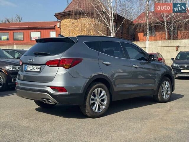 Хендай Санта Фе, объемом двигателя 2 л и пробегом 97 тыс. км за 19000 $, фото 4 на Automoto.ua