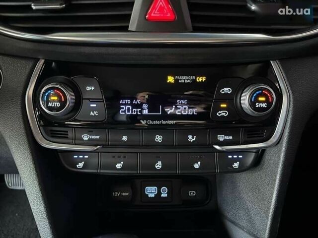 Хендай Санта Фе, объемом двигателя 2 л и пробегом 176 тыс. км за 25500 $, фото 16 на Automoto.ua