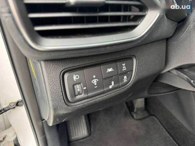 Хендай Санта Фе, объемом двигателя 2 л и пробегом 154 тыс. км за 26900 $, фото 8 на Automoto.ua