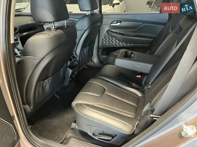 Хендай Санта Фе, объемом двигателя 2 л и пробегом 69 тыс. км за 27500 $, фото 20 на Automoto.ua