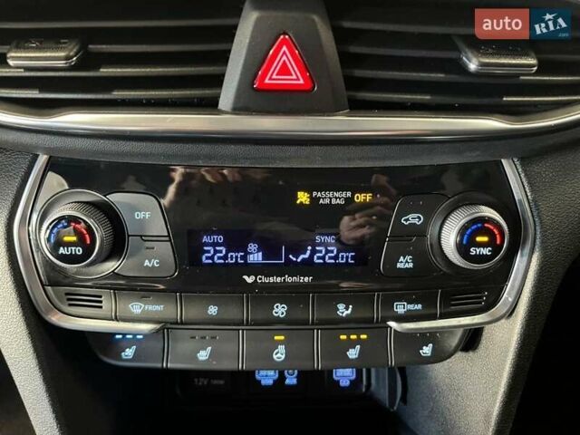 Хендай Санта Фе, объемом двигателя 2 л и пробегом 69 тыс. км за 27500 $, фото 16 на Automoto.ua