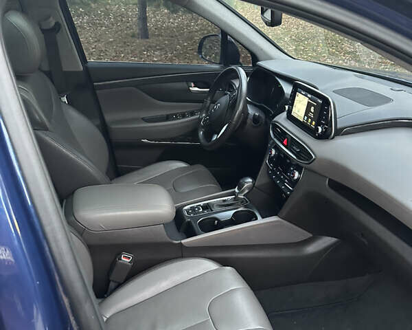 Хендай Санта Фе, объемом двигателя 0 л и пробегом 163 тыс. км за 21300 $, фото 13 на Automoto.ua