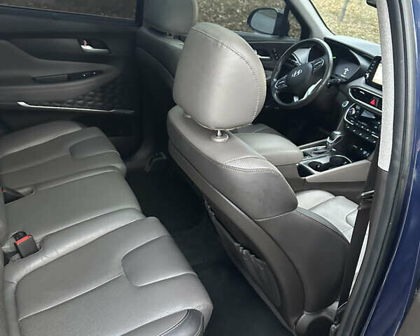 Хендай Санта Фе, объемом двигателя 0 л и пробегом 163 тыс. км за 21300 $, фото 18 на Automoto.ua