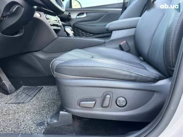 Хендай Санта Фе, объемом двигателя 2 л и пробегом 56 тыс. км за 29500 $, фото 25 на Automoto.ua