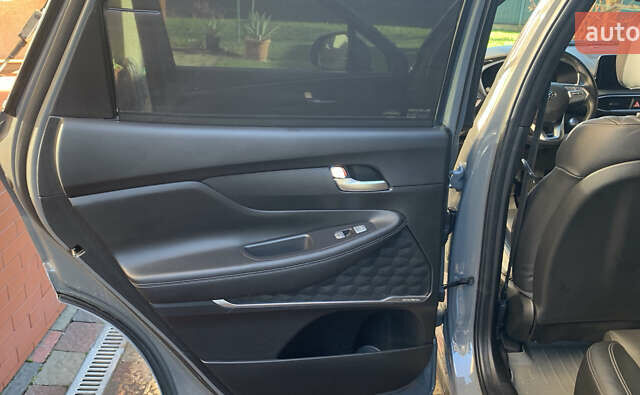 Хендай Санта Фе, объемом двигателя 2.5 л и пробегом 24 тыс. км за 28750 $, фото 10 на Automoto.ua