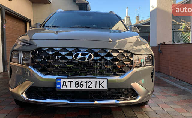 Хендай Санта Фе, объемом двигателя 2.5 л и пробегом 24 тыс. км за 28750 $, фото 1 на Automoto.ua