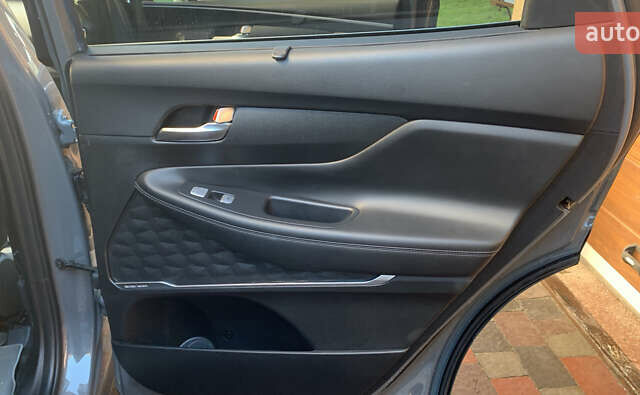 Хендай Санта Фе, объемом двигателя 2.5 л и пробегом 24 тыс. км за 28750 $, фото 15 на Automoto.ua