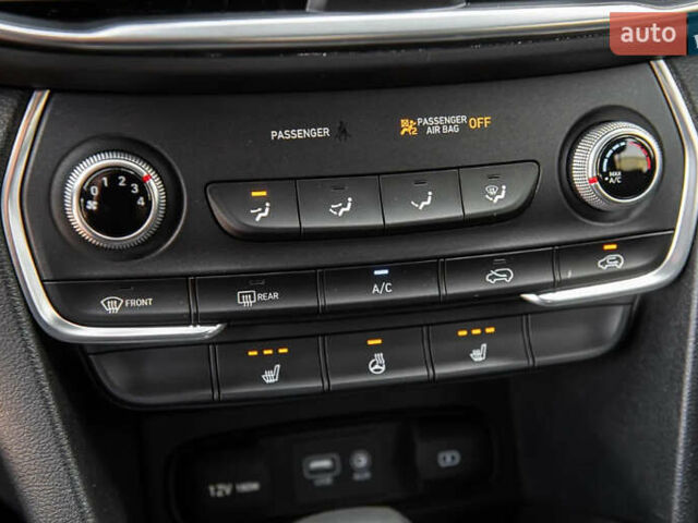 Хендай Санта Фе, объемом двигателя 2.5 л и пробегом 17 тыс. км за 8700 $, фото 9 на Automoto.ua