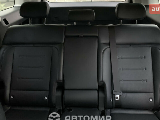 Хендай Санта Фе, объемом двигателя 2.5 л и пробегом 0 тыс. км за 44500 $, фото 36 на Automoto.ua