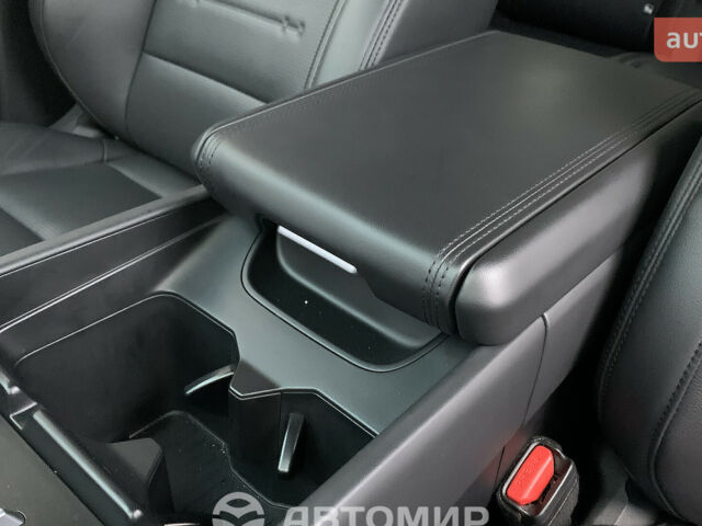 Хендай Санта Фе, объемом двигателя 2.5 л и пробегом 0 тыс. км за 44500 $, фото 48 на Automoto.ua