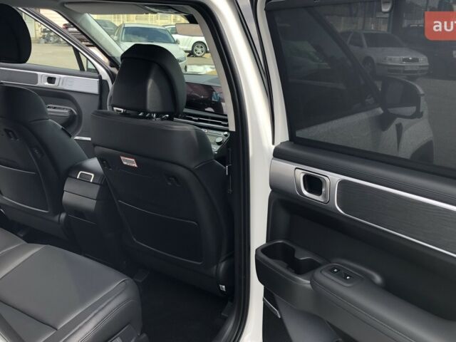 Хендай Санта Фе, объемом двигателя 2.5 л и пробегом 0 тыс. км за 53919 $, фото 9 на Automoto.ua