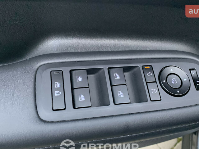 Хендай Санта Фе, объемом двигателя 2.5 л и пробегом 0 тыс. км за 44500 $, фото 42 на Automoto.ua