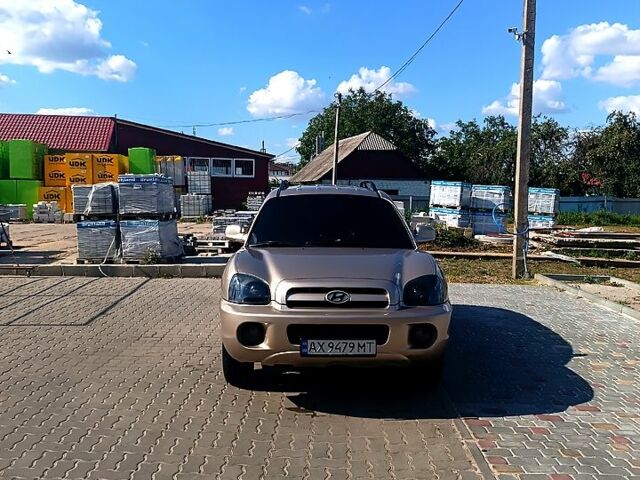 Желтый Хендай Санта Фе, объемом двигателя 2.4 л и пробегом 0 тыс. км за 6500 $, фото 4 на Automoto.ua