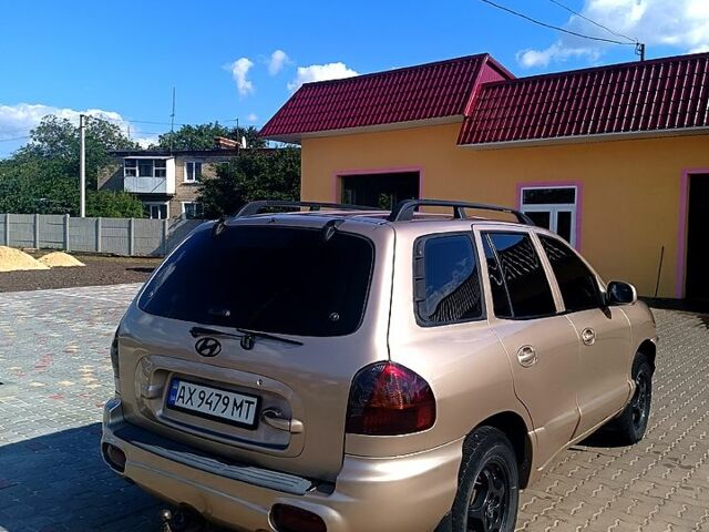 Желтый Хендай Санта Фе, объемом двигателя 2.4 л и пробегом 0 тыс. км за 6500 $, фото 2 на Automoto.ua