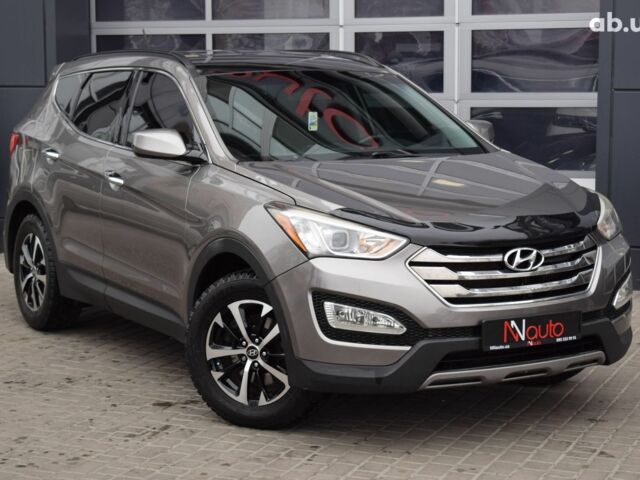 Серый Хендай Санта Фе, объемом двигателя 0 л и пробегом 95 тыс. км за 14900 $, фото 1 на Automoto.ua