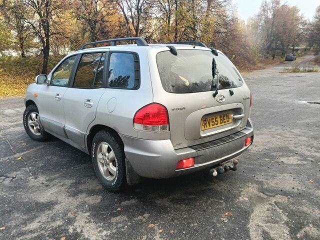 Серый Хендай Санта Фе, объемом двигателя 2.2 л и пробегом 230 тыс. км за 2969 $, фото 3 на Automoto.ua