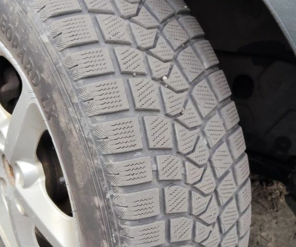 Серый Хендай Санта Фе, объемом двигателя 2.2 л и пробегом 330 тыс. км за 4700 $, фото 18 на Automoto.ua