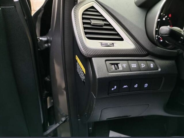 Сірий Хендай Санта Фе, об'ємом двигуна 2 л та пробігом 280 тис. км за 19300 $, фото 7 на Automoto.ua