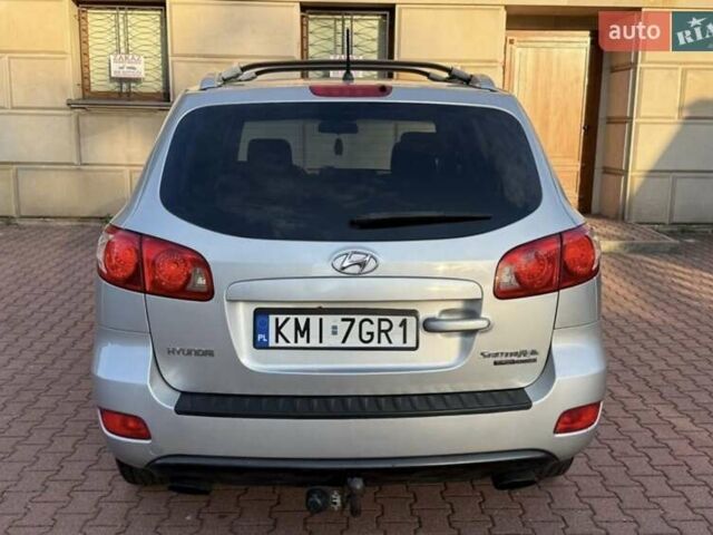 Хендай Санта Фе 2000 в Кропивницком (Кировограде) на Automoto.ua Серый Хендай Санта Фе, объемом двигателя 2.2 л и пробегом 265 тыс. км за 3000 $, фото 6 на Automoto.ua