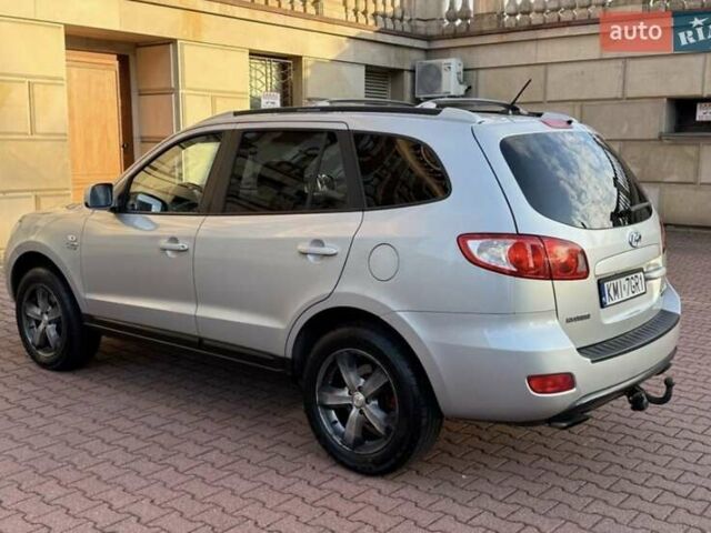 Хендай Санта Фе 2000 в Кропивницком (Кировограде) на Automoto.ua Серый Хендай Санта Фе, объемом двигателя 2.2 л и пробегом 265 тыс. км за 3000 $, фото 3 на Automoto.ua