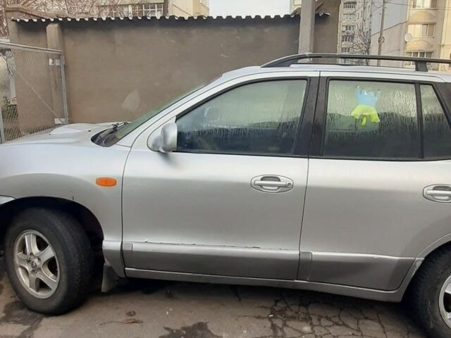 Сірий Хендай Санта Фе, об'ємом двигуна 2 л та пробігом 200 тис. км за 3546 $, фото 6 на Automoto.ua