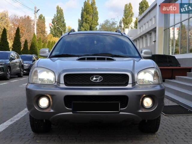 Сірий Хендай Санта Фе, об'ємом двигуна 2 л та пробігом 238 тис. км за 5800 $, фото 14 на Automoto.ua