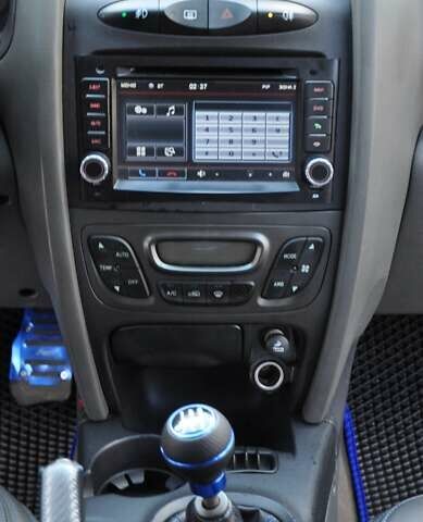 Сірий Хендай Санта Фе, об'ємом двигуна 2 л та пробігом 238 тис. км за 5800 $, фото 31 на Automoto.ua