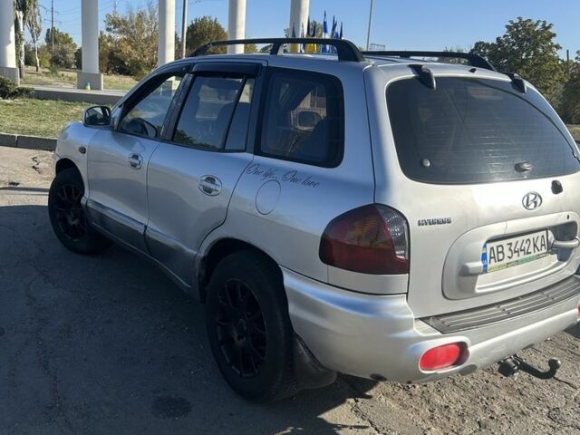 Сірий Хендай Санта Фе, об'ємом двигуна 2 л та пробігом 350 тис. км за 3600 $, фото 3 на Automoto.ua