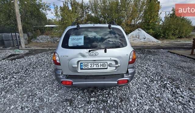 Сірий Хендай Санта Фе, об'ємом двигуна 2.4 л та пробігом 359 тис. км за 3200 $, фото 4 на Automoto.ua