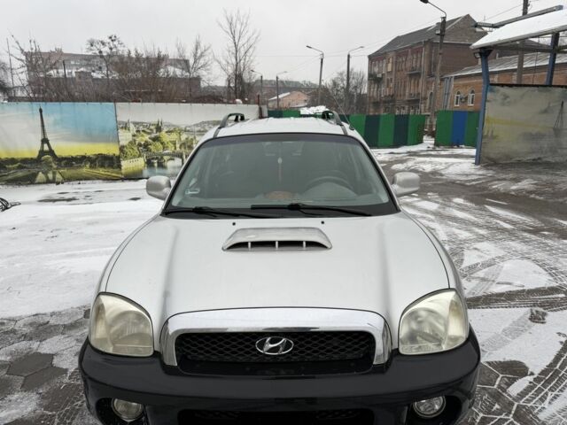 Сірий Хендай Санта Фе, об'ємом двигуна 2 л та пробігом 288 тис. км за 5300 $, фото 1 на Automoto.ua