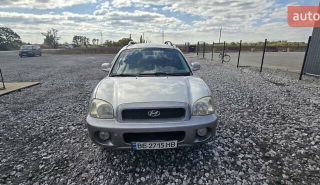 Сірий Хендай Санта Фе, об'ємом двигуна 2.4 л та пробігом 359 тис. км за 3200 $, фото 1 на Automoto.ua