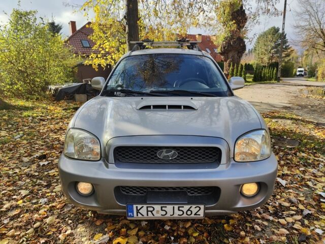 Серый Хендай Санта Фе, объемом двигателя 0 л и пробегом 300 тыс. км за 3000 $, фото 1 на Automoto.ua