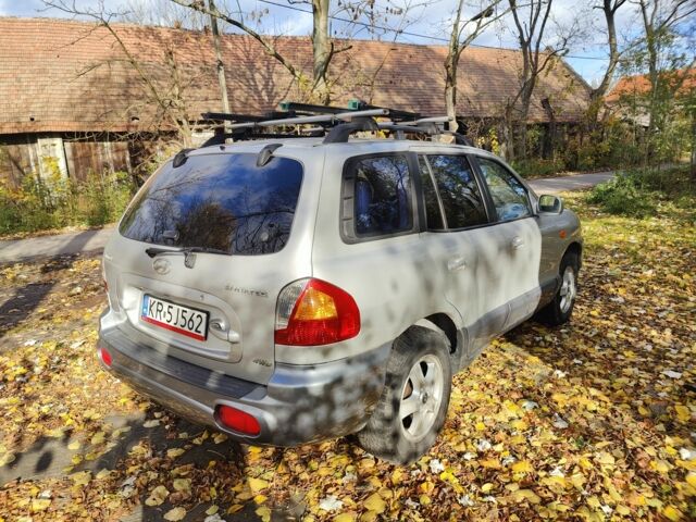 Серый Хендай Санта Фе, объемом двигателя 0 л и пробегом 300 тыс. км за 3000 $, фото 4 на Automoto.ua