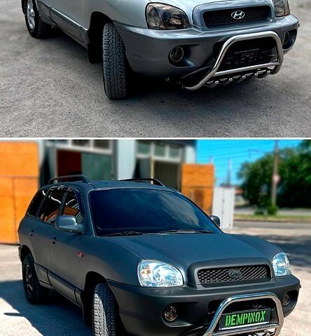 Серый Хендай Санта Фе, объемом двигателя 2.4 л и пробегом 290 тыс. км за 6000 $, фото 3 на Automoto.ua