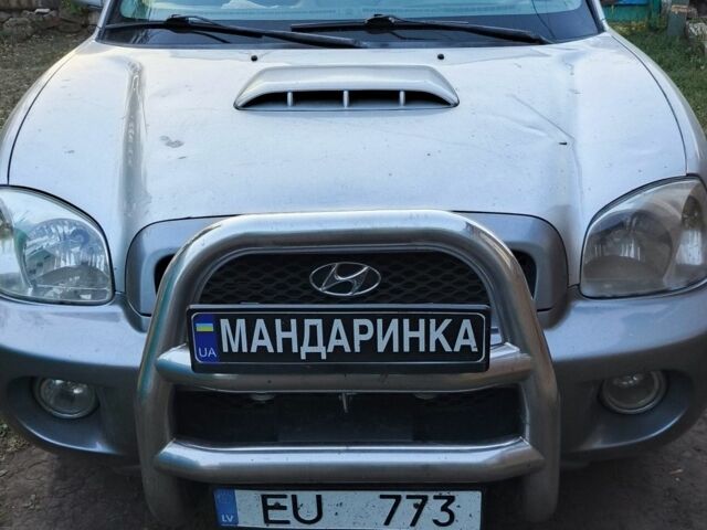 Серый Хендай Санта Фе, объемом двигателя 2 л и пробегом 39 тыс. км за 3500 $, фото 7 на Automoto.ua