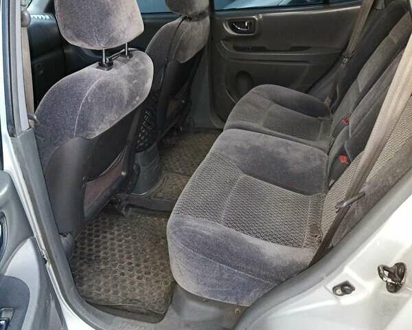 Сірий Хендай Санта Фе, об'ємом двигуна 2.7 л та пробігом 180 тис. км за 6200 $, фото 34 на Automoto.ua