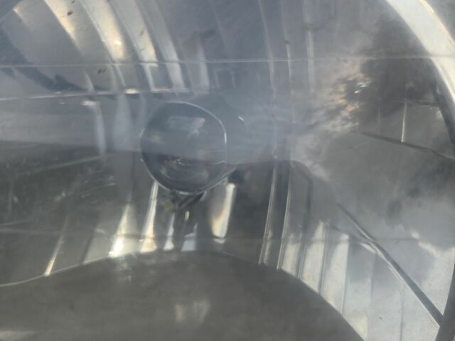 Серый Хендай Санта Фе, объемом двигателя 2 л и пробегом 343 тыс. км за 2999 $, фото 9 на Automoto.ua