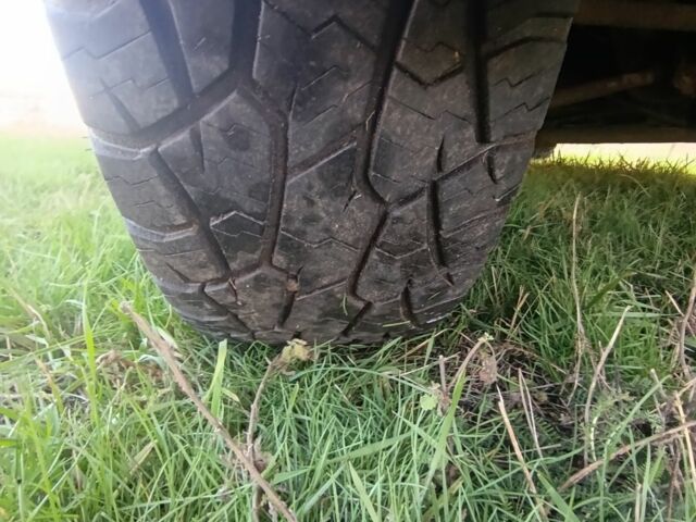 Сірий Хендай Санта Фе, об'ємом двигуна 2 л та пробігом 390 тис. км за 2900 $, фото 12 на Automoto.ua