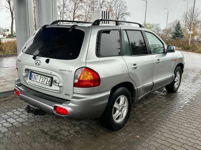 Сірий Хендай Санта Фе, об'ємом двигуна 2 л та пробігом 370 тис. км за 3650 $, фото 4 на Automoto.ua