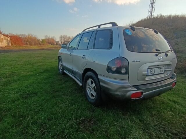 Сірий Хендай Санта Фе, об'ємом двигуна 2 л та пробігом 390 тис. км за 2900 $, фото 3 на Automoto.ua