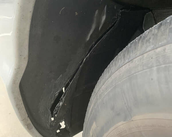 Серый Хендай Санта Фе, объемом двигателя 2.4 л и пробегом 115 тыс. км за 6100 $, фото 21 на Automoto.ua