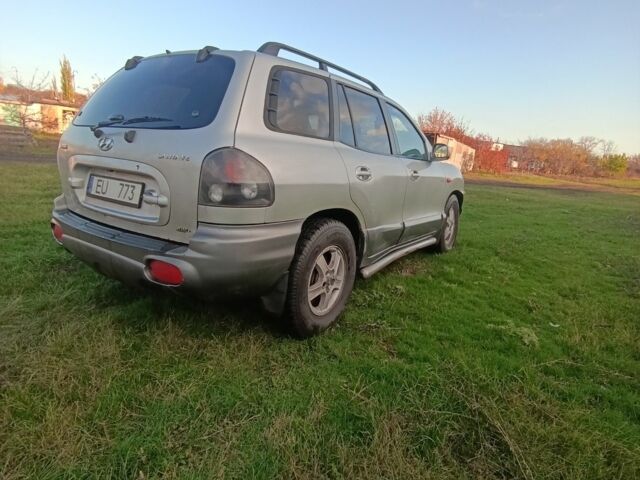 Сірий Хендай Санта Фе, об'ємом двигуна 2 л та пробігом 390 тис. км за 2900 $, фото 5 на Automoto.ua