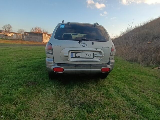 Сірий Хендай Санта Фе, об'ємом двигуна 2 л та пробігом 390 тис. км за 2900 $, фото 6 на Automoto.ua