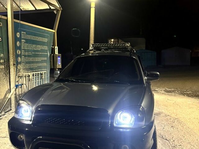 Серый Хендай Санта Фе, объемом двигателя 2.4 л и пробегом 290 тыс. км за 6000 $, фото 1 на Automoto.ua